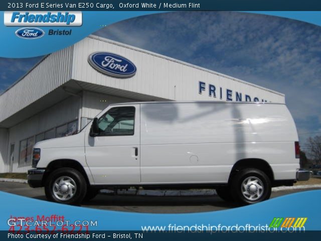 2013 Ford E Series Van E250 Cargo in Oxford White