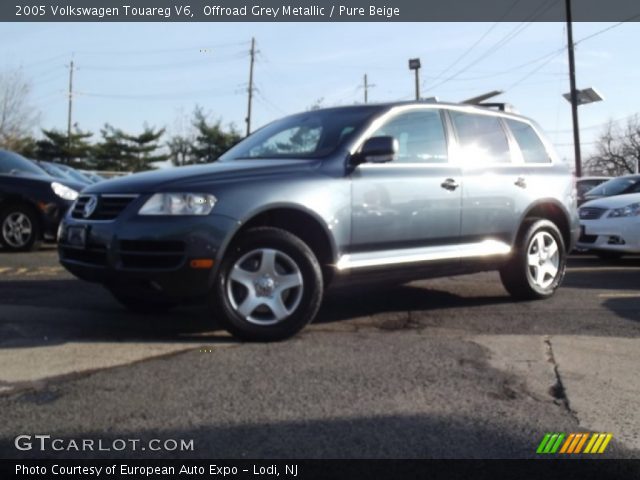 2005 Volkswagen Touareg V6 in Offroad Grey Metallic