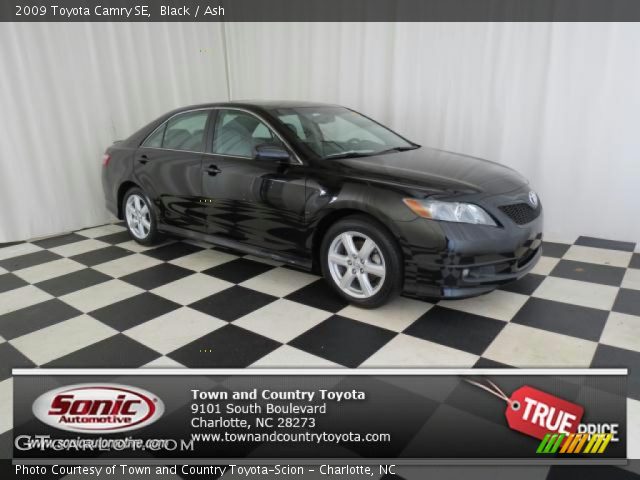 2009 Toyota Camry SE in Black