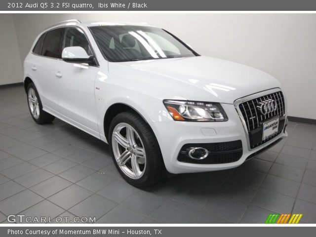 2012 Audi Q5 3.2 FSI quattro in Ibis White