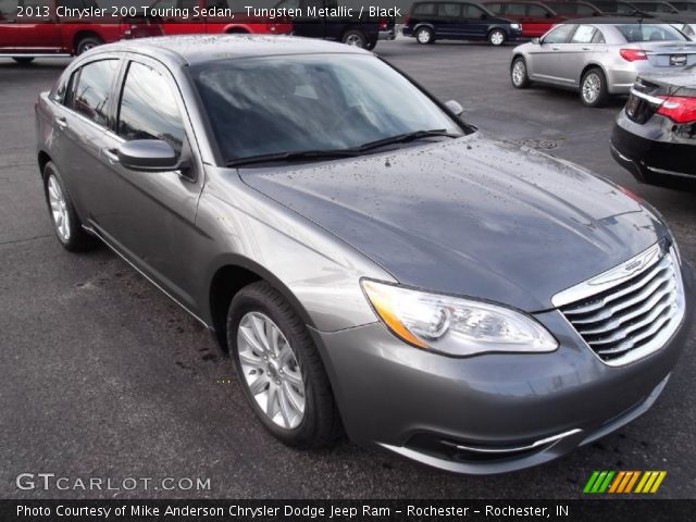 2013 Chrysler 200 Touring Sedan in Tungsten Metallic