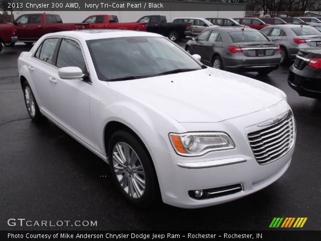 2013 Chrysler 300 AWD in Ivory Tri-Coat Pearl