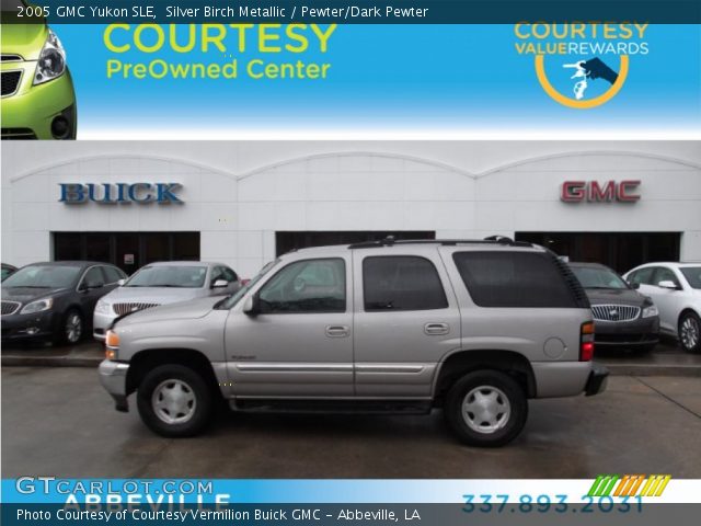 2005 GMC Yukon SLE in Silver Birch Metallic