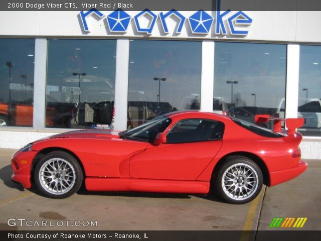2000 Dodge Viper GTS in Viper Red