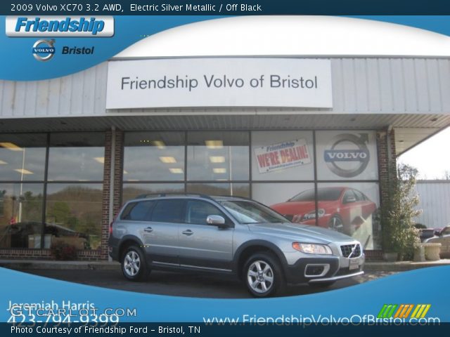 2009 Volvo XC70 3.2 AWD in Electric Silver Metallic