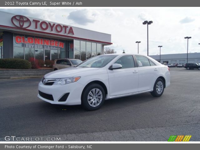 2012 Toyota Camry LE in Super White