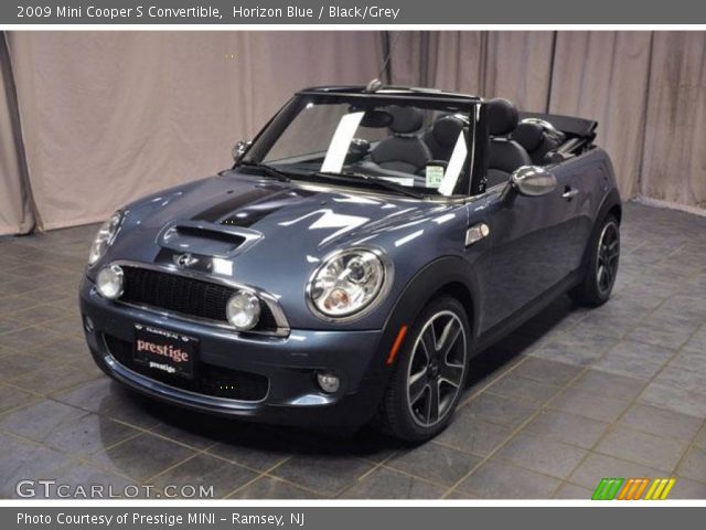 2009 Mini Cooper S Convertible in Horizon Blue