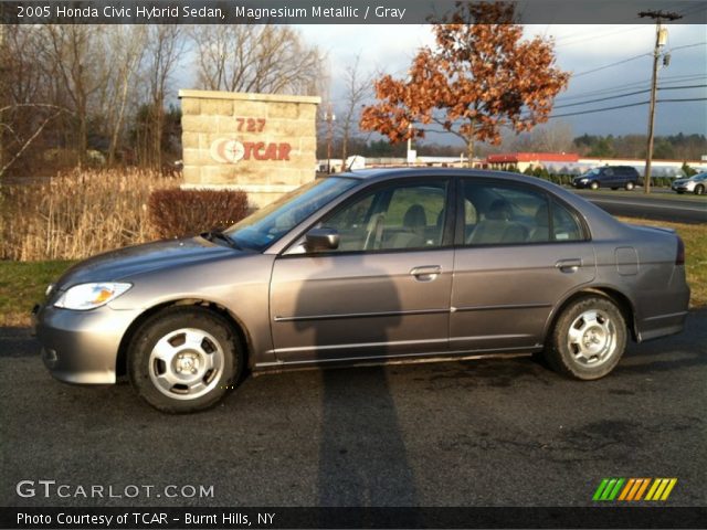2005 Honda Civic Hybrid Sedan in Magnesium Metallic