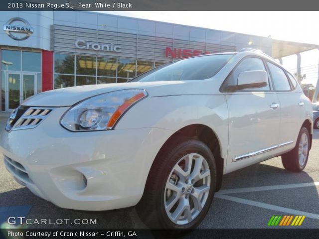 2013 Nissan Rogue SL in Pearl White