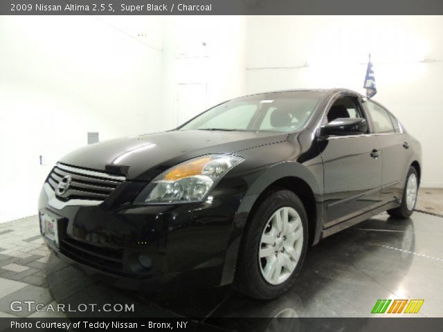 2009 Nissan Altima 2.5 S in Super Black