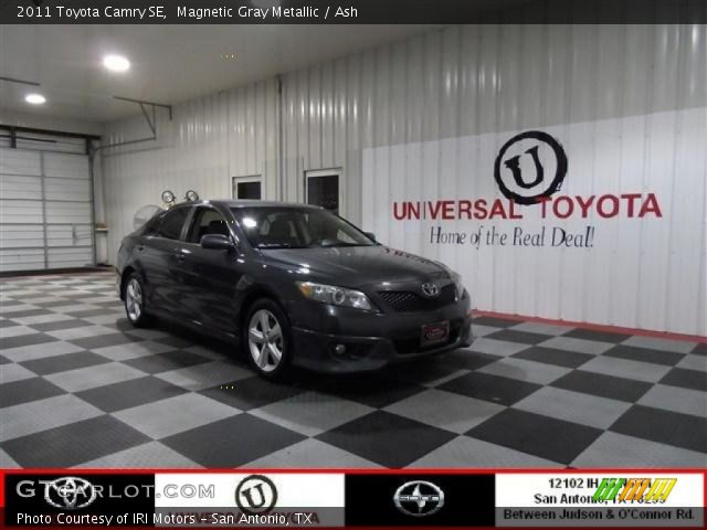 2011 Toyota Camry SE in Magnetic Gray Metallic