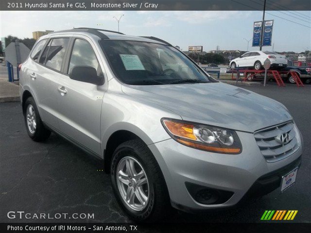 2011 Hyundai Santa Fe GLS in Moonstone Silver