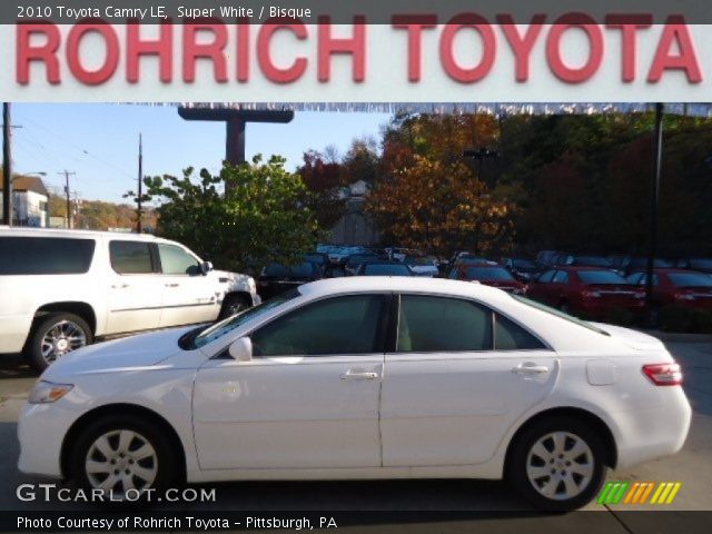 2010 Toyota Camry LE in Super White