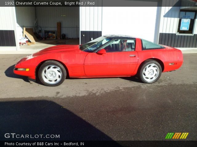 1992 Chevrolet Corvette Coupe in Bright Red