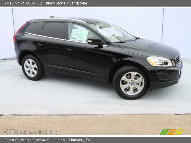 2013 Volvo XC60 3.2 in Black Stone