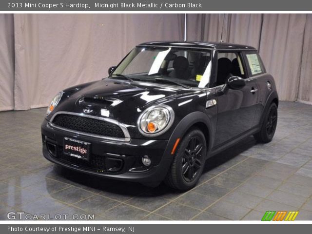 2013 Mini Cooper S Hardtop in Midnight Black Metallic