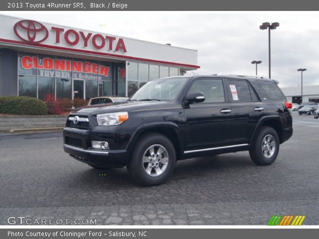 2013 Toyota 4Runner SR5 in Black