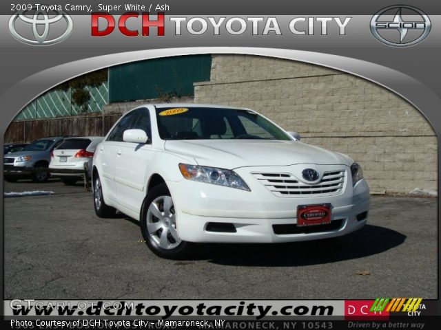 2009 Toyota Camry  in Super White