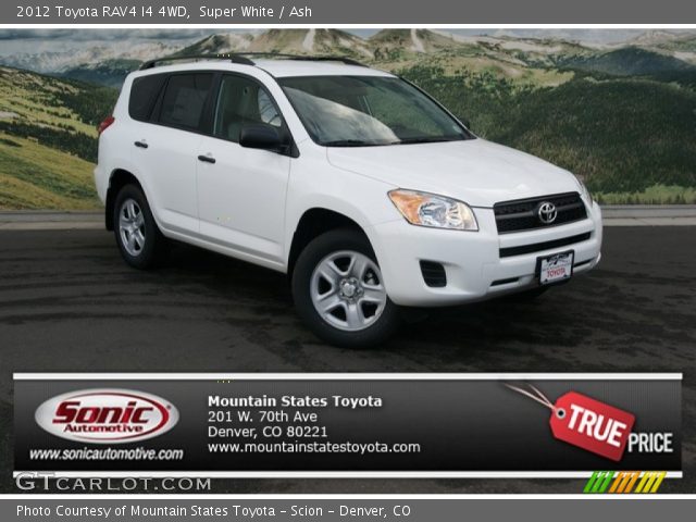 2012 Toyota RAV4 I4 4WD in Super White