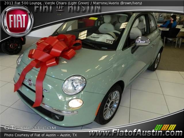 2013 Fiat 500 Lounge in Verde Chiaro (Light Green)