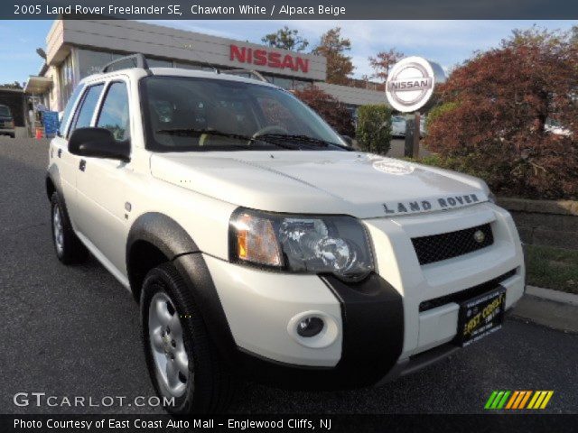 2005 Land Rover Freelander SE in Chawton White