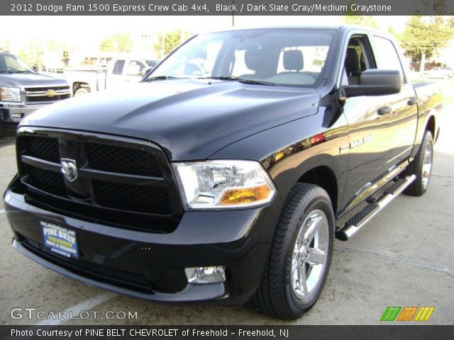 2012 Dodge Ram 1500 Express Crew Cab 4x4 in Black
