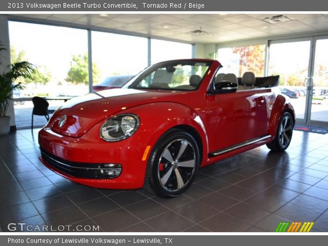 2013 Volkswagen Beetle Turbo Convertible in Tornado Red