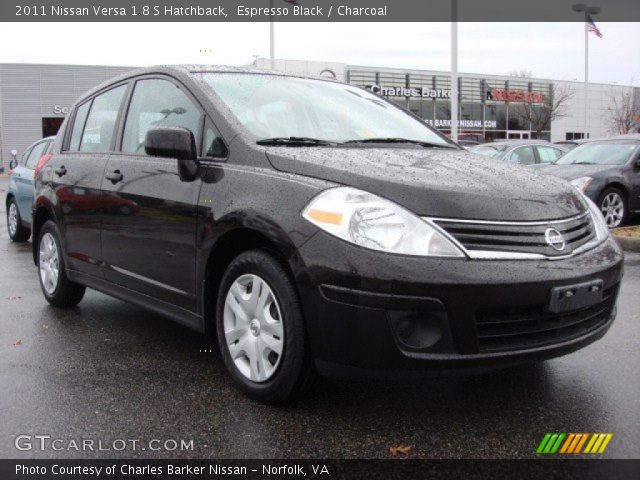 2011 Nissan Versa 1.8 S Hatchback in Espresso Black