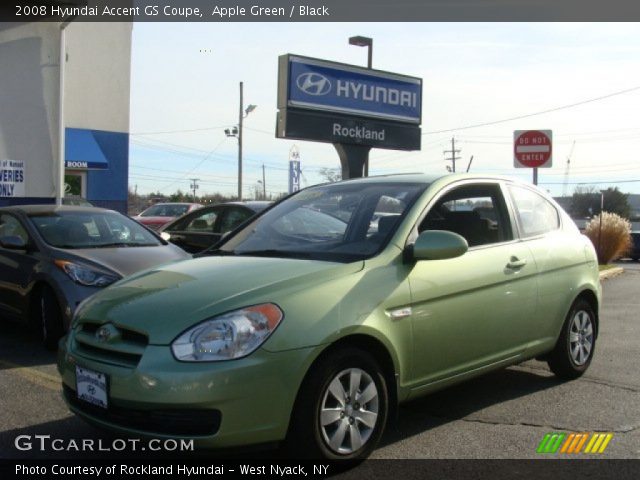 2008 Hyundai Accent GS Coupe in Apple Green