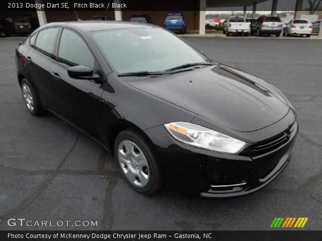 2013 Dodge Dart SE in Pitch Black