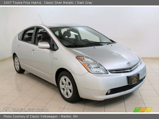 2007 Toyota Prius Hybrid in Classic Silver Metallic