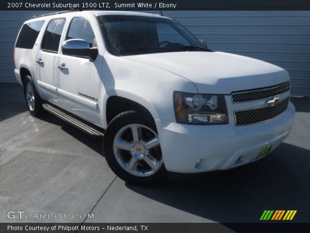 2007 Chevrolet Suburban 1500 LTZ in Summit White