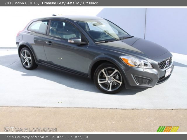 2013 Volvo C30 T5 in Titanium Grey Metallic