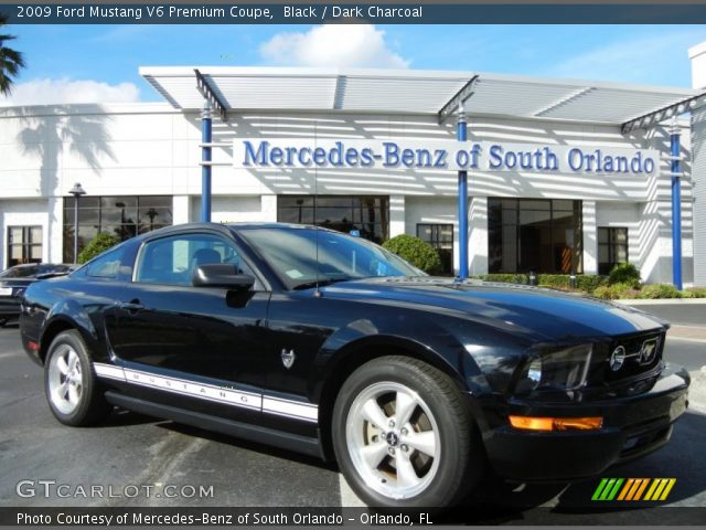 2009 Ford Mustang V6 Premium Coupe in Black