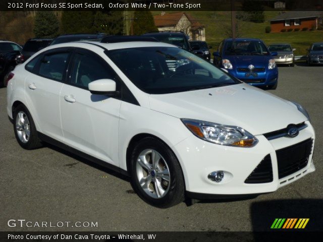 2012 Ford Focus SE Sport Sedan in Oxford White