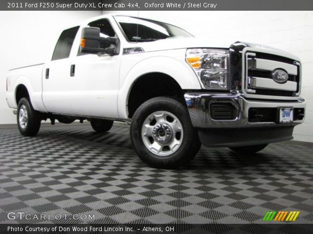 2011 Ford F250 Super Duty XL Crew Cab 4x4 in Oxford White