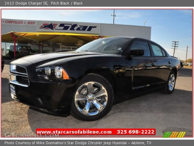 2013 Dodge Charger SE in Pitch Black