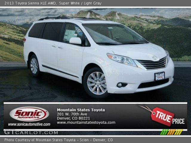 2013 Toyota Sienna XLE AWD in Super White