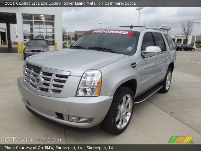 2011 Cadillac Escalade Luxury in Silver Lining Metallic
