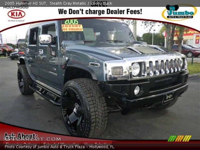 2005 Hummer H2 SUT in Stealth Gray Metallic