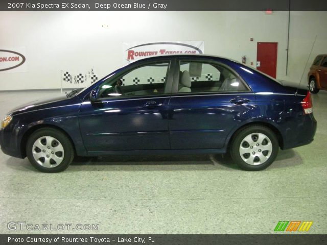 2007 Kia Spectra EX Sedan in Deep Ocean Blue