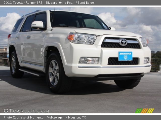2011 Toyota 4Runner SR5 in Blizzard White Pearl
