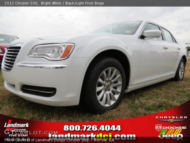 2013 Chrysler 300  in Bright White