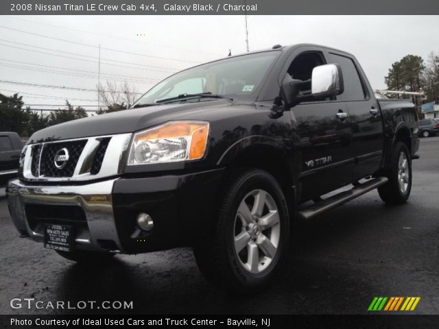 2008 Nissan Titan LE Crew Cab 4x4 in Galaxy Black