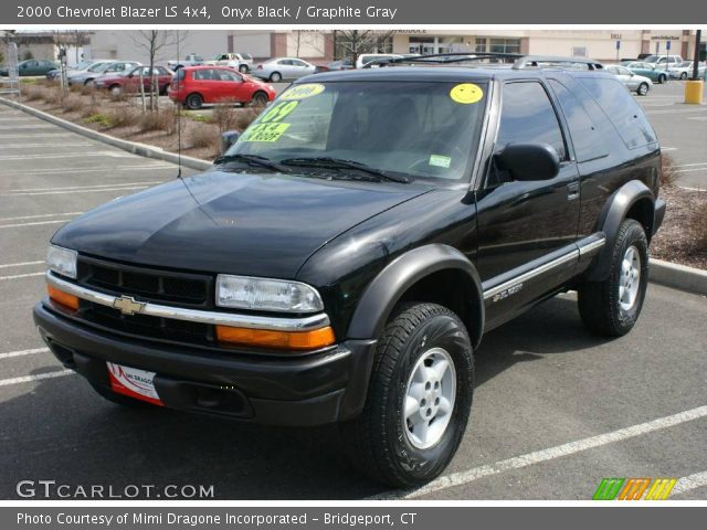 2000 Chevrolet Blazer LS 4x4 in Onyx Black