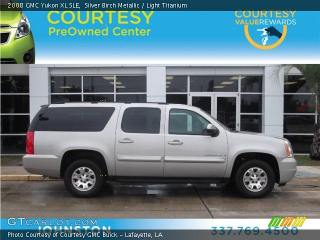 2008 GMC Yukon XL SLE in Silver Birch Metallic