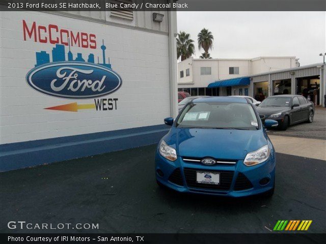 2013 Ford Focus SE Hatchback in Blue Candy
