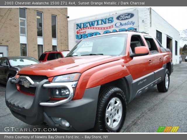 2003 Chevrolet Avalanche 1500 Z71 4x4 in Sunset Orange Metallic