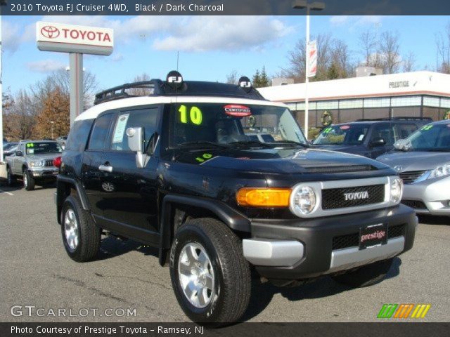 2010 Toyota FJ Cruiser 4WD in Black