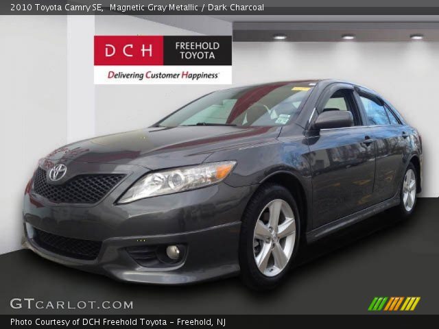 2010 Toyota Camry SE in Magnetic Gray Metallic